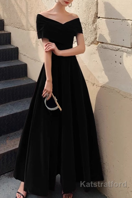 Simple V-neck Short-Sleeve Off Shoulder Long Prom Dress Black A-Line Evening Dress