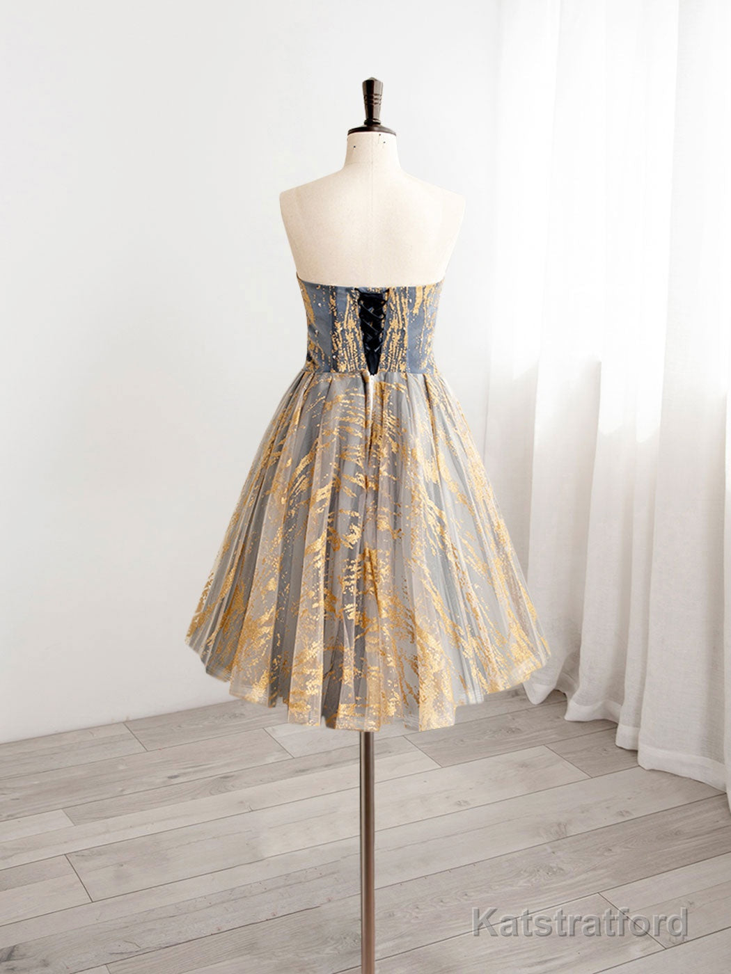 A-Line Gold/Blue Lace Short Prom Dress, Cute Homecoming Dress with Beading