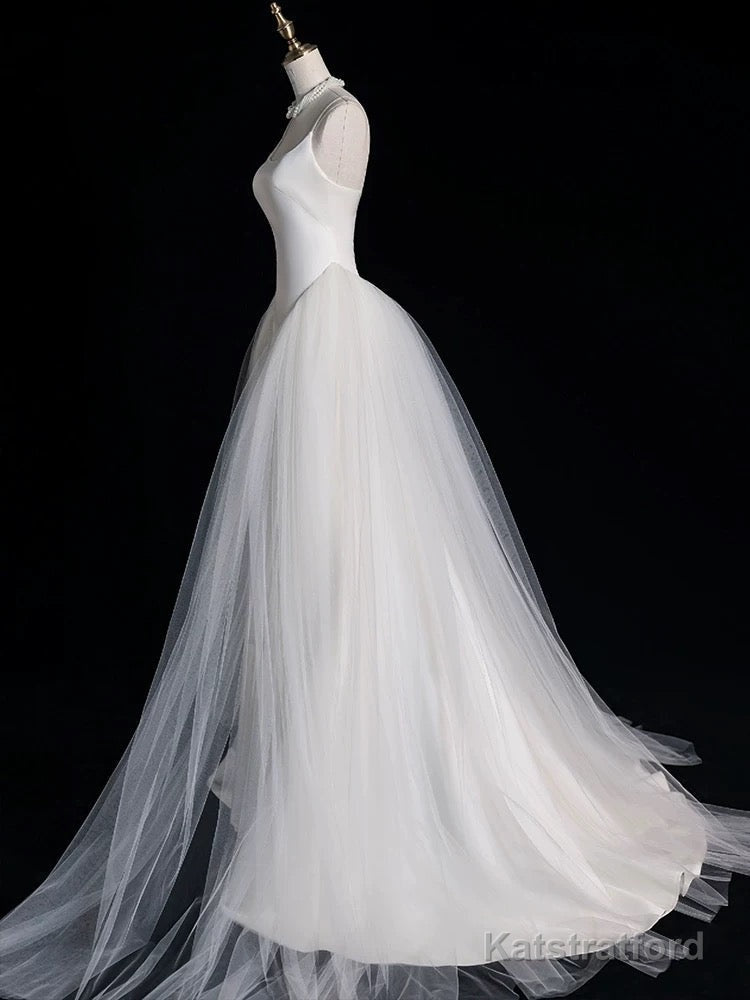 Chic Sheath Spaghetti Straps Sleeveless White Satin Wedding Dresses With Ruffles