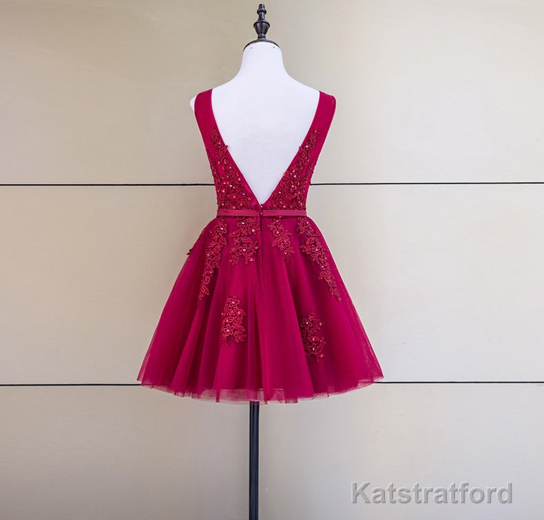 Cute Tulle V-neckline Beaded Short Prom Dress, Homecoming Dresses 2025