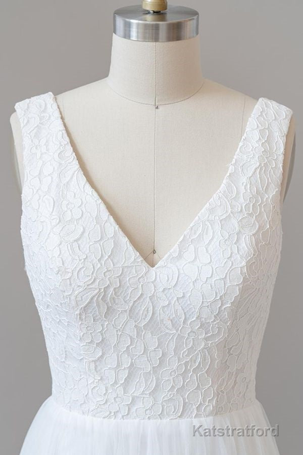 Long A-line Open Back V-neck Lace Tulle Wedding Dress