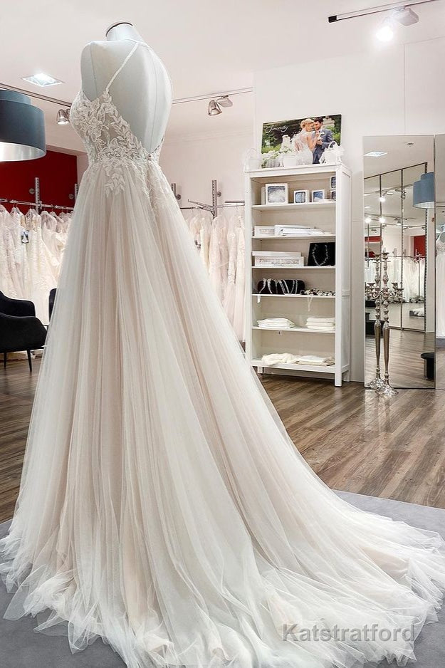 Long A-line Tulle Open Back Halter Sleeveless Lace Wedding Dresses