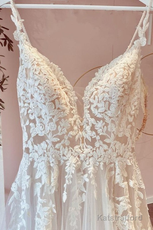 Long A-Line Tulle Sweetheart Appliques Lace Wedding Dress