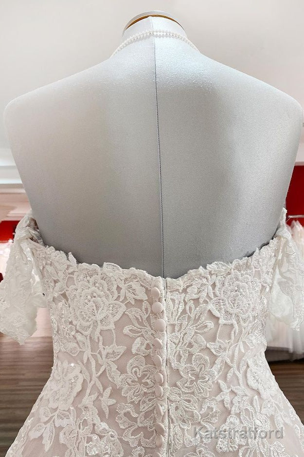 Modest Long Princess Off The Shoulder Tulle Lace Wedding Dress
