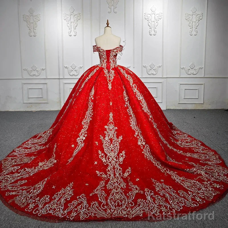 Stylish Embroidery Ball Gown Sweetheart Sleeveless Quinceanera Prom Dresses