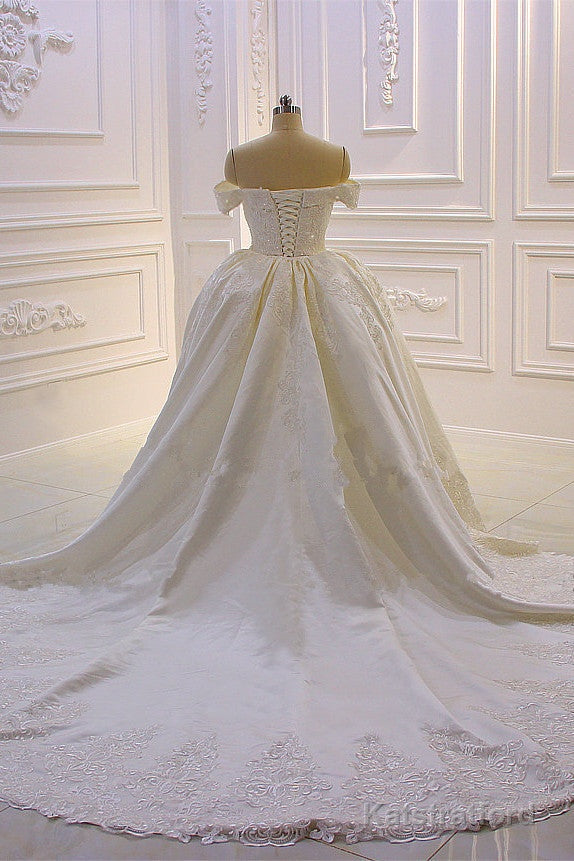 Sweetheart Lace Appliques Off the Shoulder Detachable Train Wedding Dress