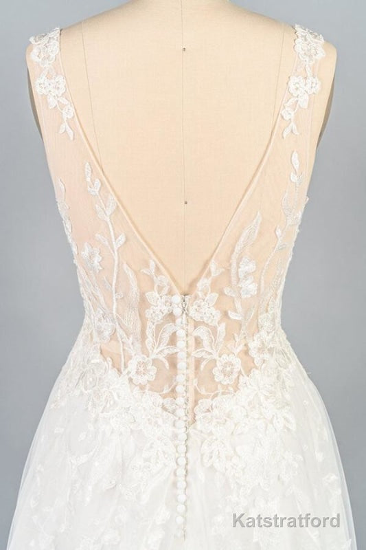 V-neck Appliques Tulle A-line Wedding Dress