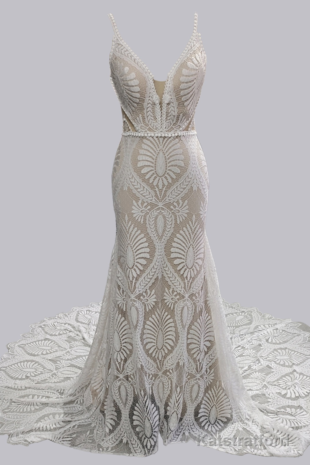 Elegant Spaghetti Straps V Neck Mermaid Lace Wedding Dresses