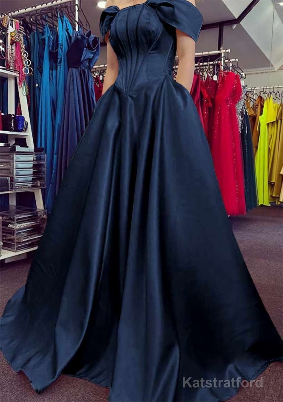 A-line Off-the-Shoulder Strapless Long/Floor-Length Satin Prom Dresses With Pleated Pockets