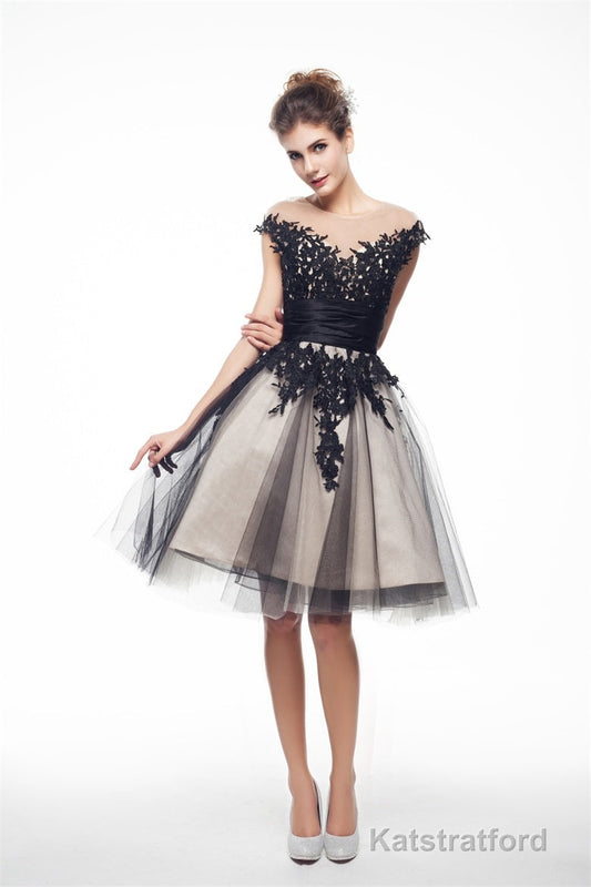 Black and White Lace Short Homecoming Dresses