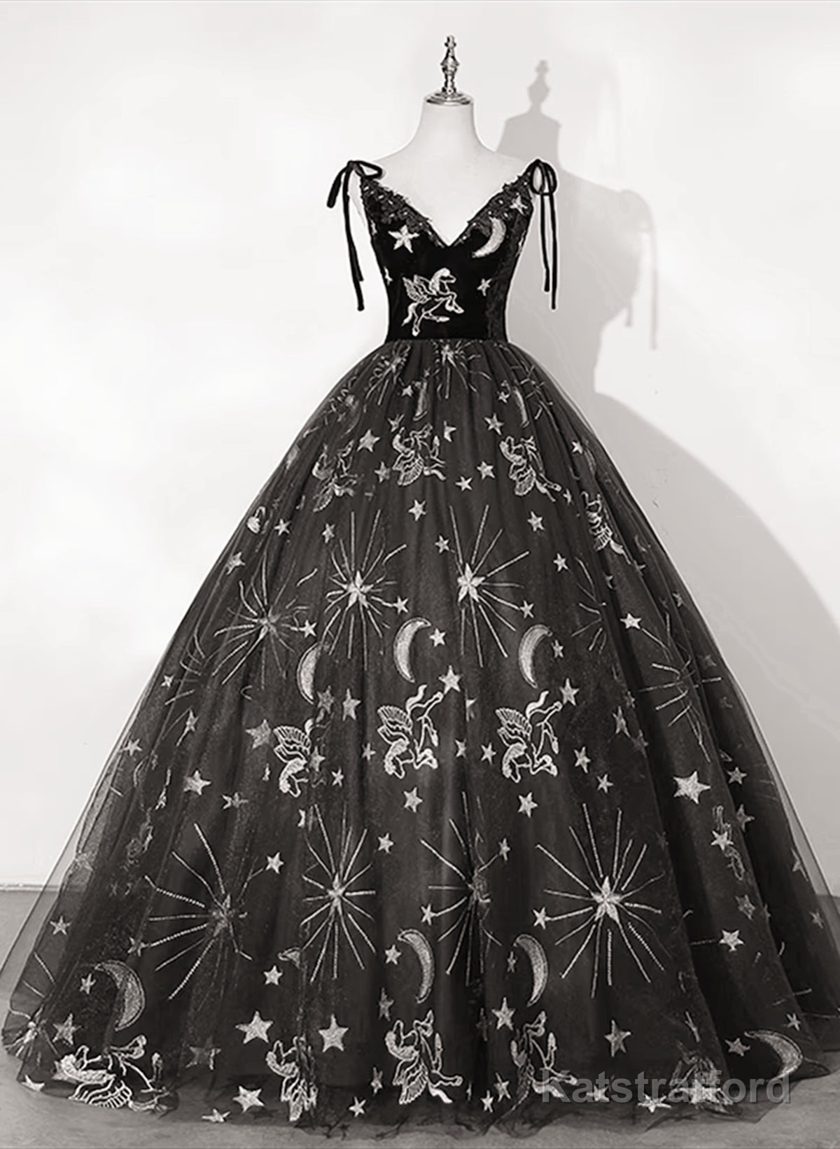 Black Ball Gown Floral V-neckline Straps Sweet 16 Dress, Black Tulle Formal Dress