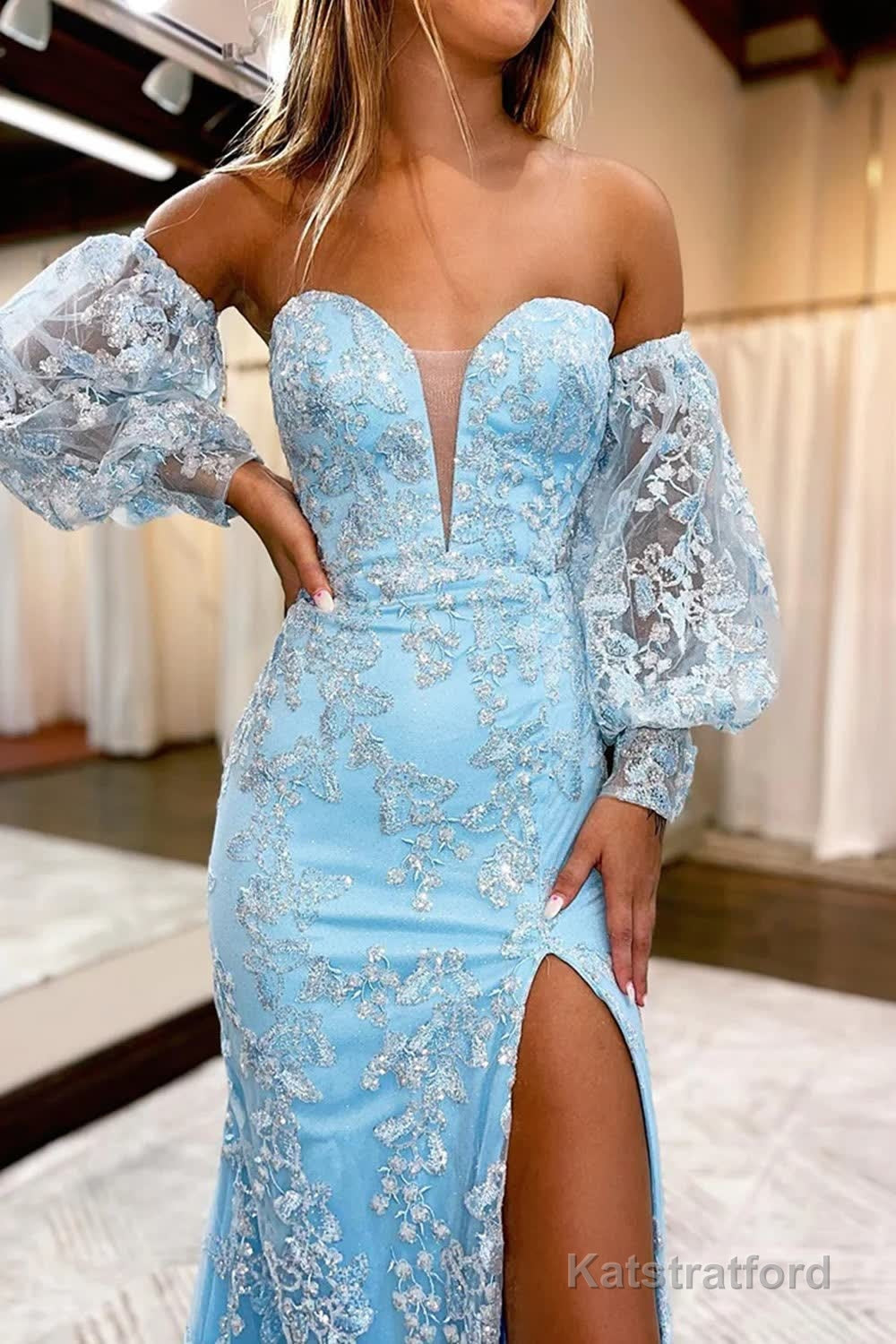 Blue Detachable Sleeves Sweetheart Lace Long Prom Dress with Slit