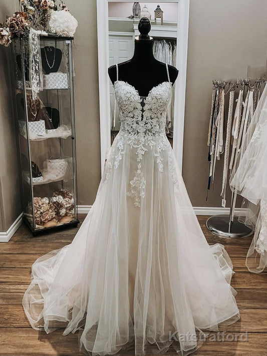 Elegant Long A-line V Neck Spaghetti Straps Lace Tulle Wedding Dresses