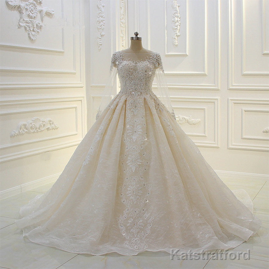 Long Ball Gown Beading Bateau Appliques Lace Wedding Dress with Sleeves