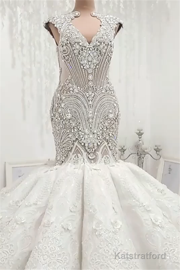 Luxurious Sleeveless Appliques Rhinestones Mermaid Wedding Bridal Gowns